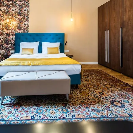 Megapolis Luxury Suites * Sarajevo